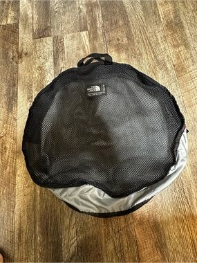 The North Face Black Mesh Duffel Stuff Sack with Gray Lining